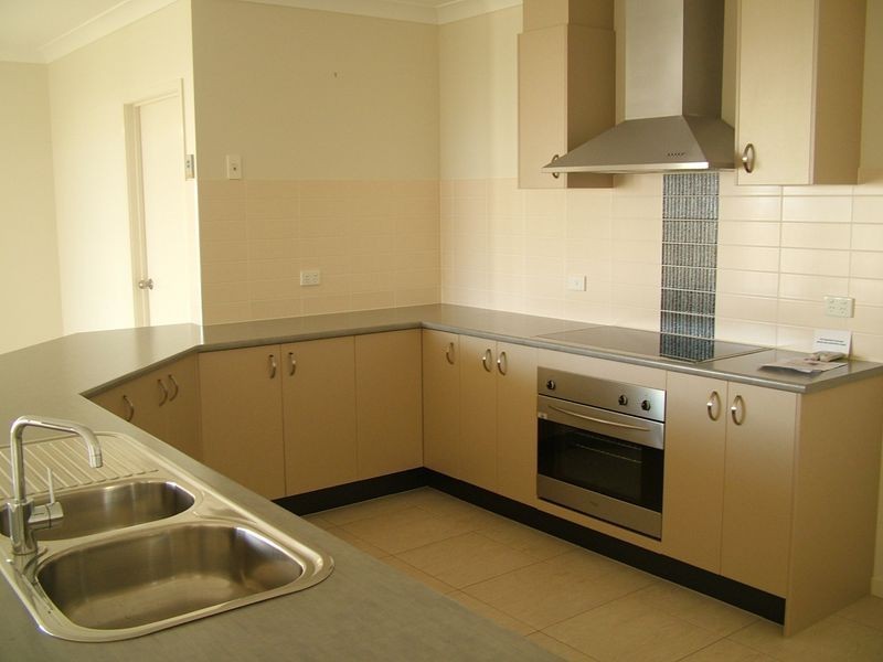 42 Summerlea Cres, Ormeau QLD 4208