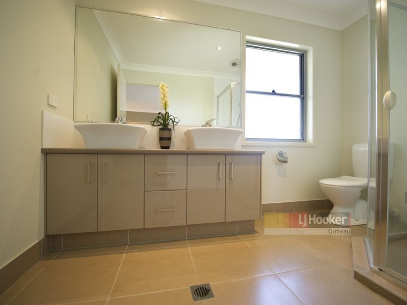 8 Olivevale Court, Ormeau QLD 4208