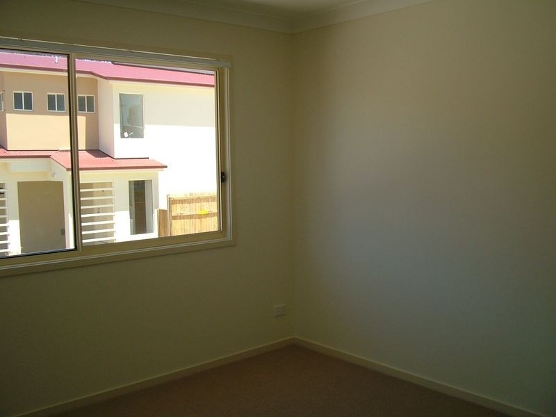 2/62 Milne St, Mount Warren Park QLD 4207