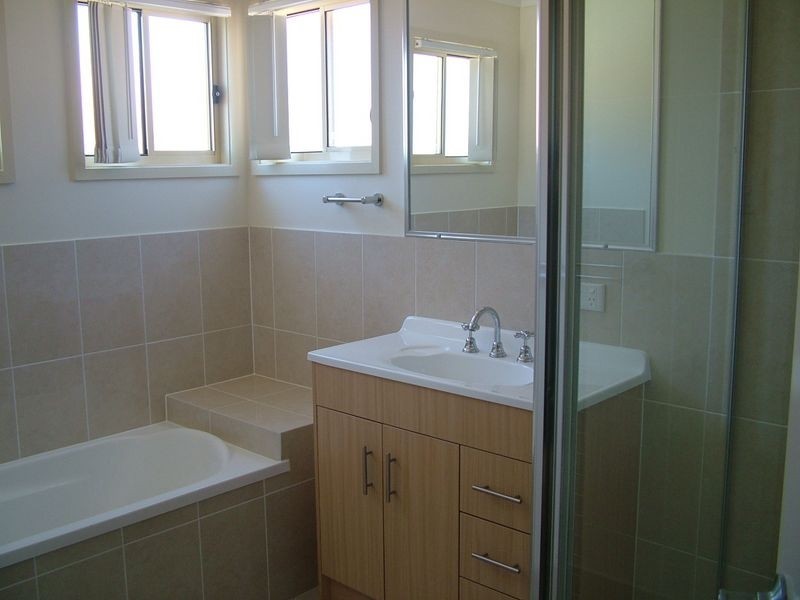 2/62 Milne St, Mount Warren Park QLD 4207