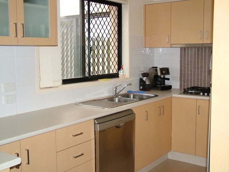 2/22 Hazelmere Cres, Ormeau QLD 4208