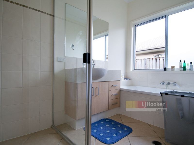 10 Benson St, Ormeau QLD 4208