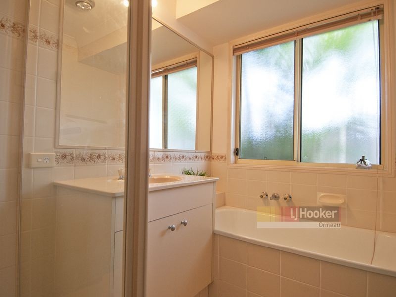 29 Halfway Dr, Ormeau QLD 4208