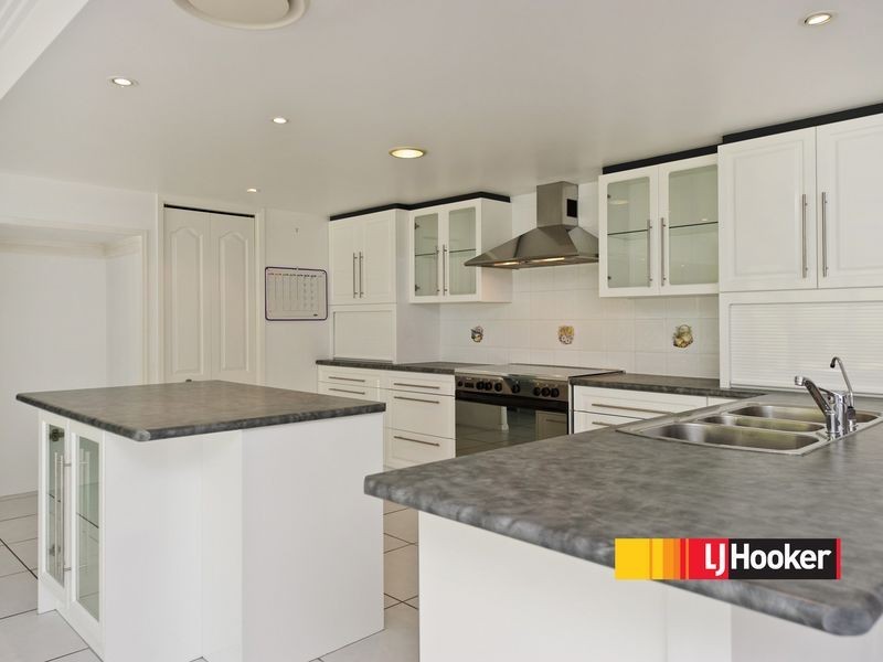 19 Vaughan Dr, Ormeau QLD 4208