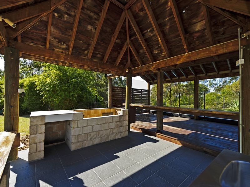 19 Vaughan Dr, Ormeau QLD 4208