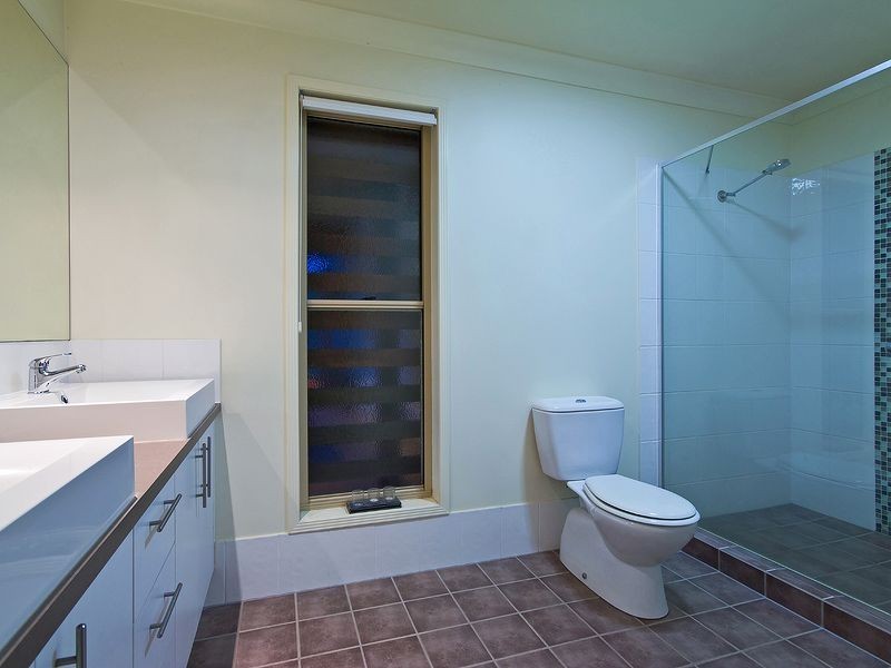 13 Jacobs Ridge Rd, Ormeau QLD 4208