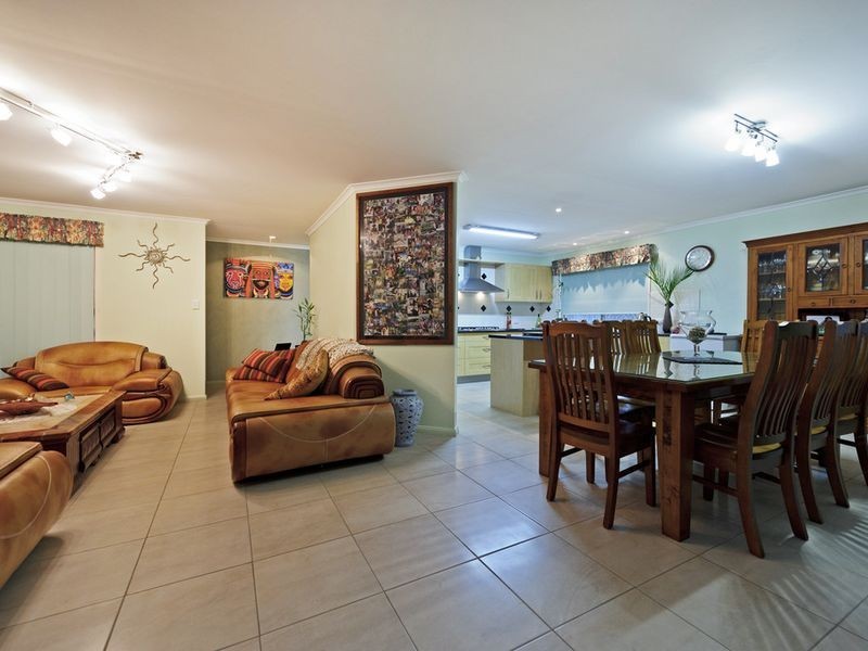 6 Carabeen Ct, Ormeau QLD 4208