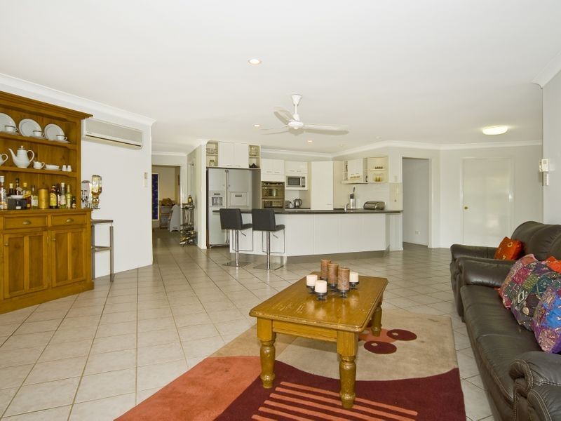 34 Belair Dr Yatala, Ormeau QLD 4208