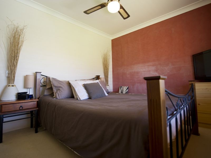 1 Karamu Cl, Ormeau QLD 4208