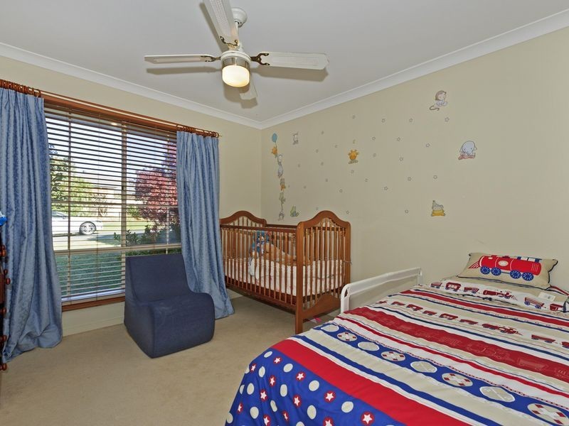 8 Helidon Gr, Ormeau QLD 4208