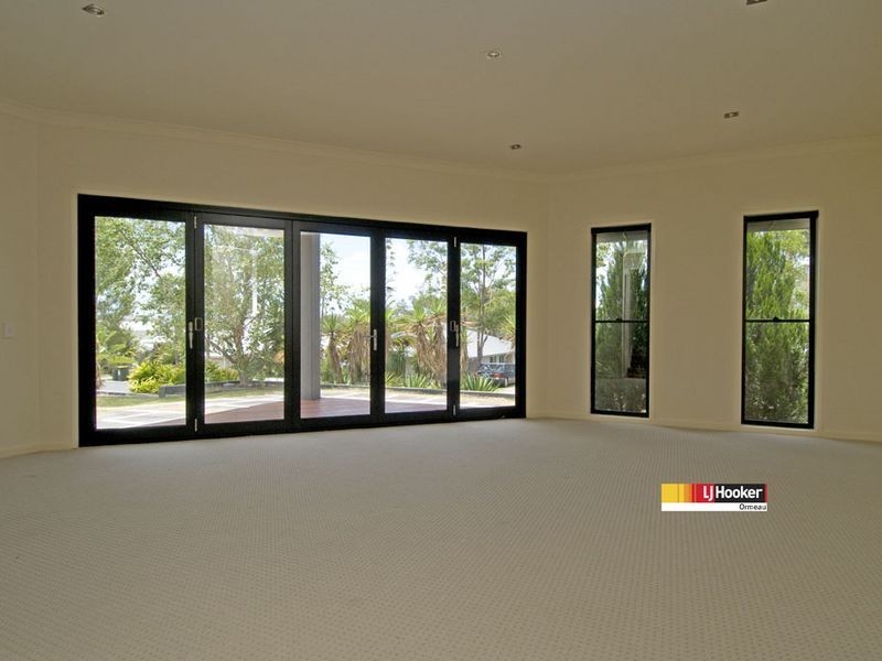 12 Peachester Close, Ormeau QLD 4208