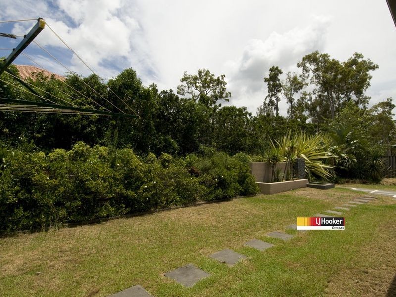 12 Peachester Close, Ormeau QLD 4208