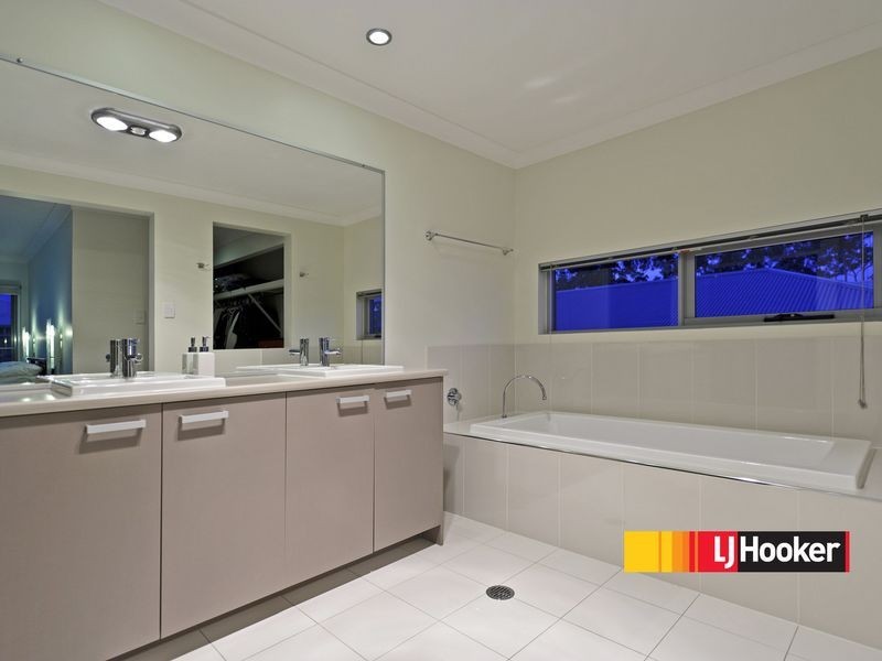 8 Katandra Cres, Ormeau QLD 4208