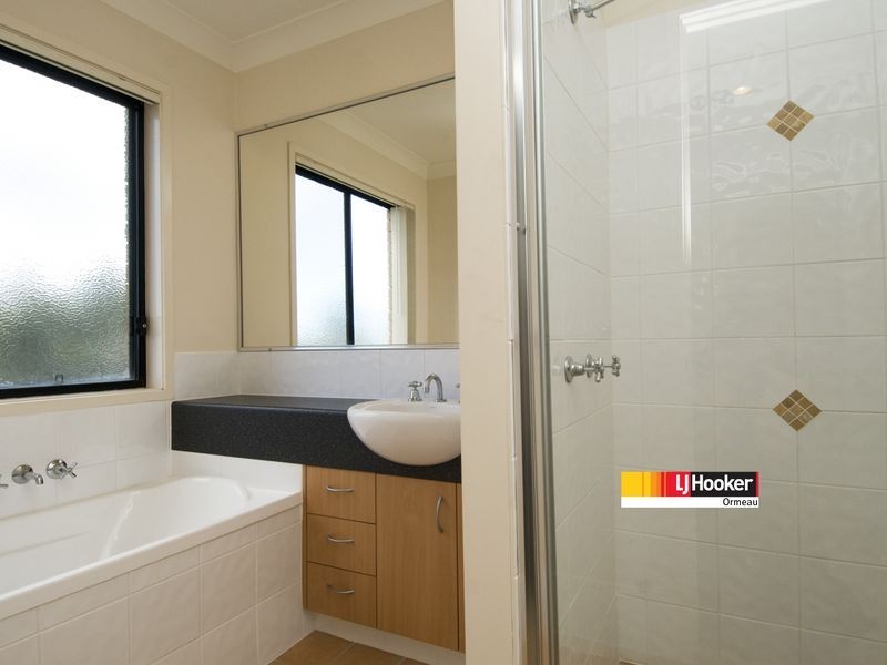 8B Camlan Pl, Ormeau QLD 4208