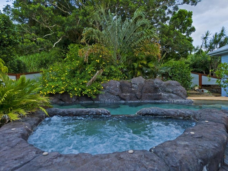 42 Shaws Pocket Rd, Alberton QLD 4207