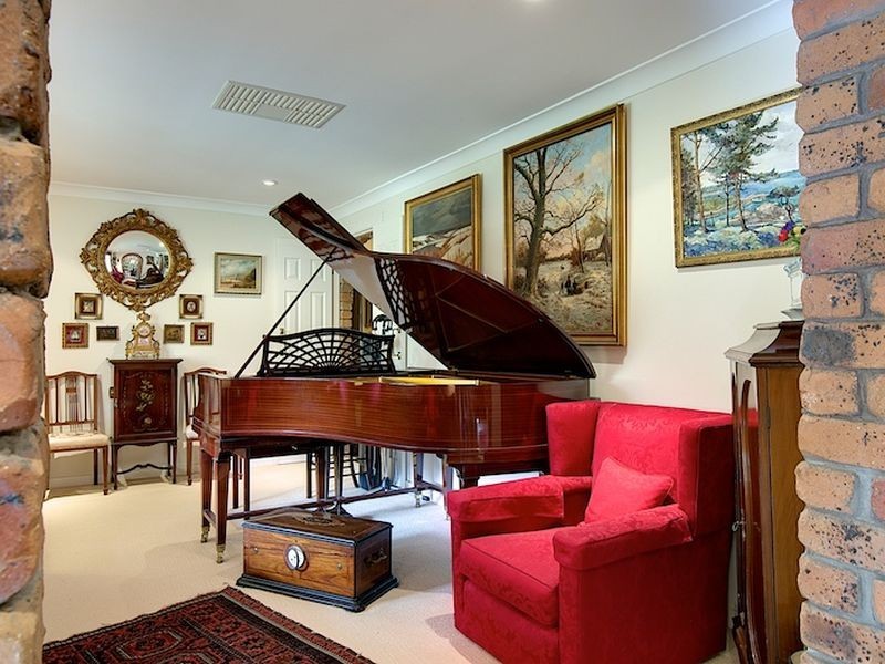 18 Vaughan Dr, Ormeau QLD 4208