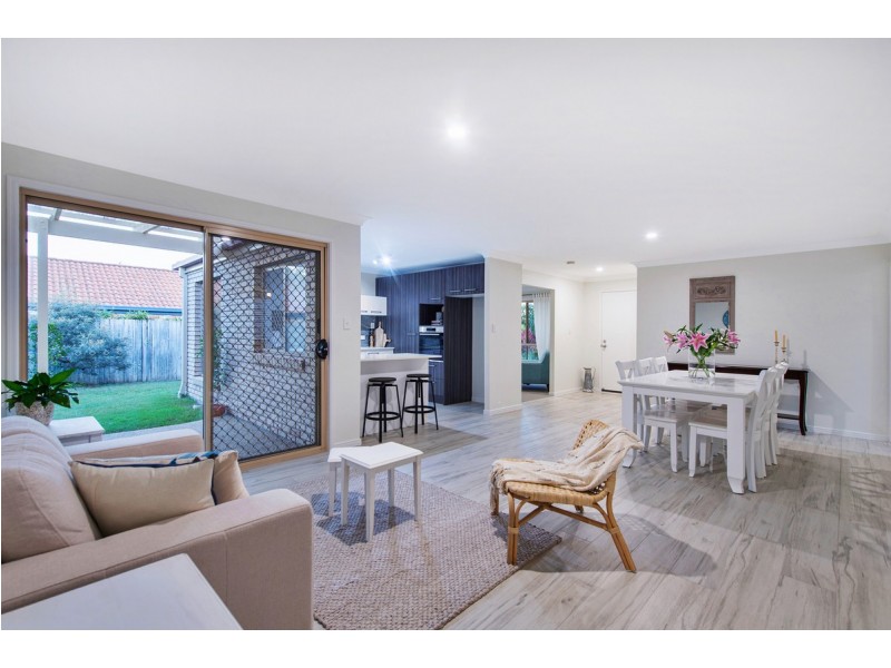 9 Carolyn Street, Upper Coomera QLD 4209