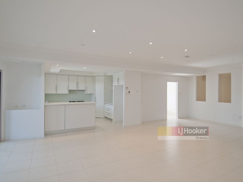 6 Emmaville Cr, Ormeau QLD 4208