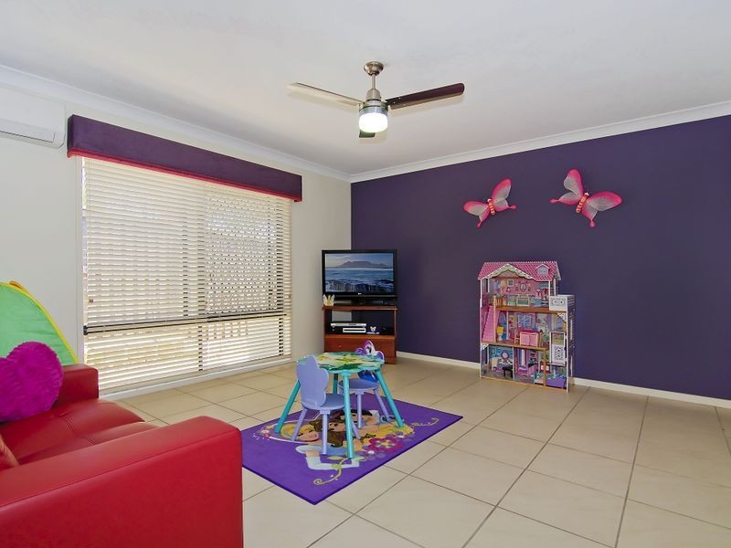 22 Peachester Cl, Ormeau QLD 4208