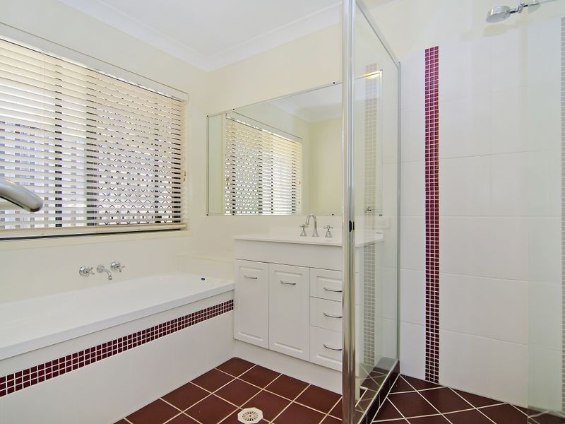 22 Peachester Cl, Ormeau QLD 4208