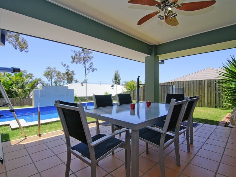 22 Peachester Cl, Ormeau QLD 4208
