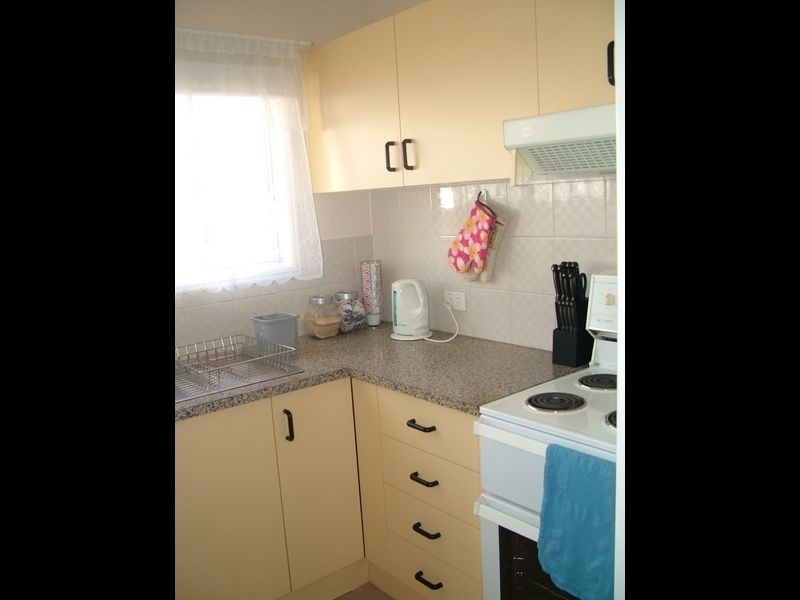 2/1 Albert St, Eagleby QLD 4207