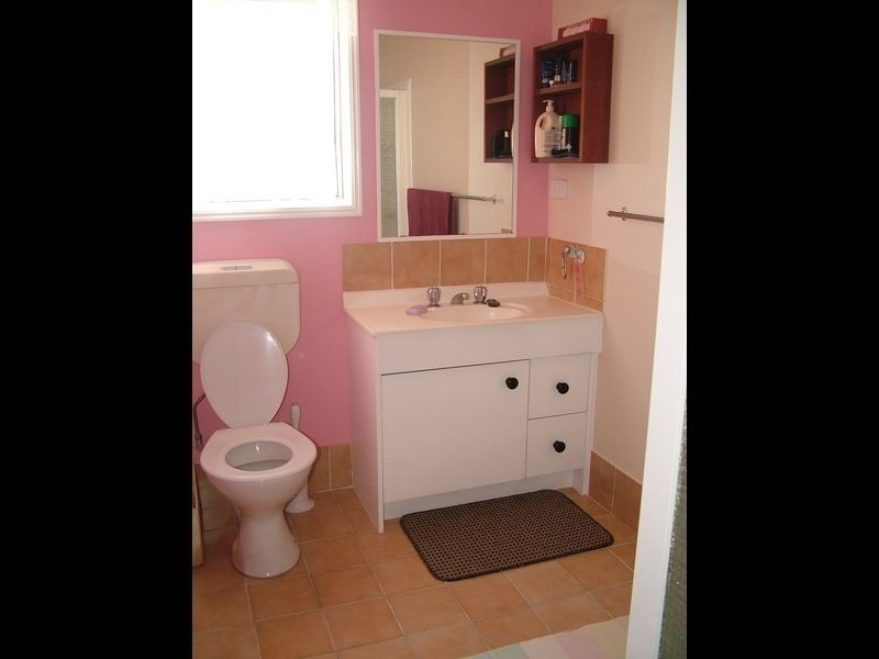 2/1 Albert St, Eagleby QLD 4207