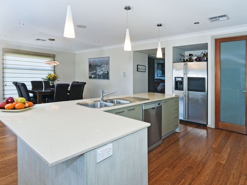 32 Summerlea Cres, Ormeau QLD 4208