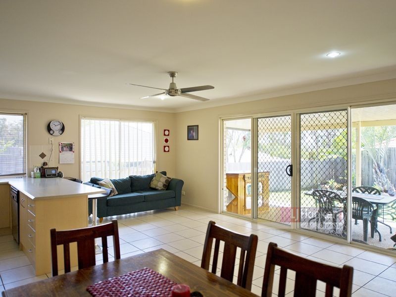 16 Freesia Ct, Ormeau QLD 4208
