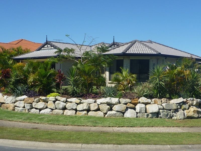 1 Macadamia Dr, Ormeau QLD 4208