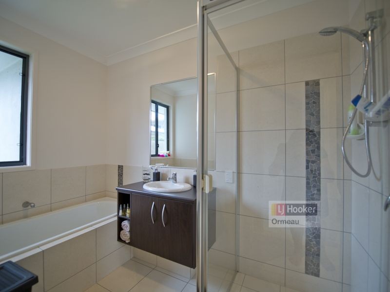 5 Daylesford Cct, Ormeau QLD 4208