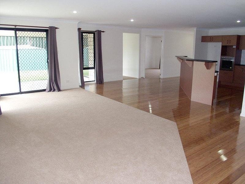 25 Leonardo Close, Eight Mile Plains QLD 4113