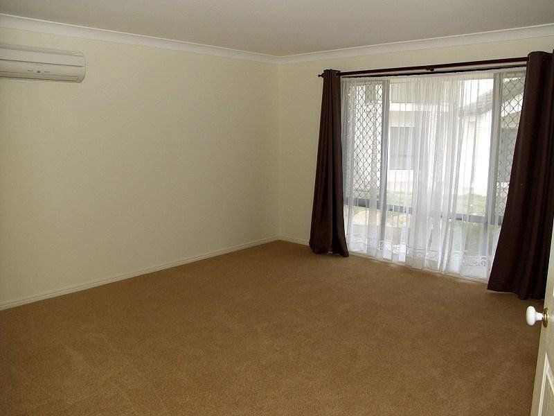 25 Leonardo Close, Eight Mile Plains QLD 4113