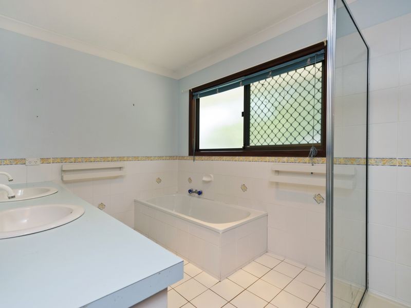 26 Glenview Rd, Upper Coomera QLD 4209