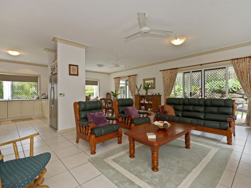 32 Ormeau Ridge Rd, Ormeau QLD 4208