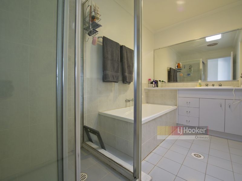 1/2 Camlan Place, Ormeau QLD 4208