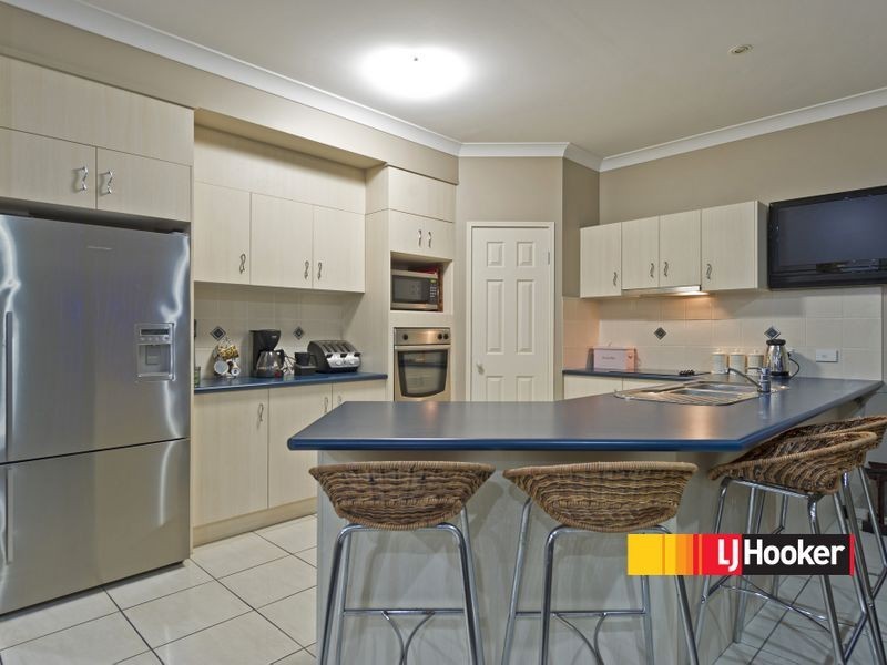 72 Halfway Dr, Ormeau QLD 4208