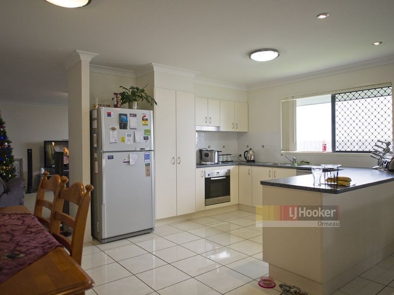 8 Hazelmere Cr, Ormeau QLD 4208