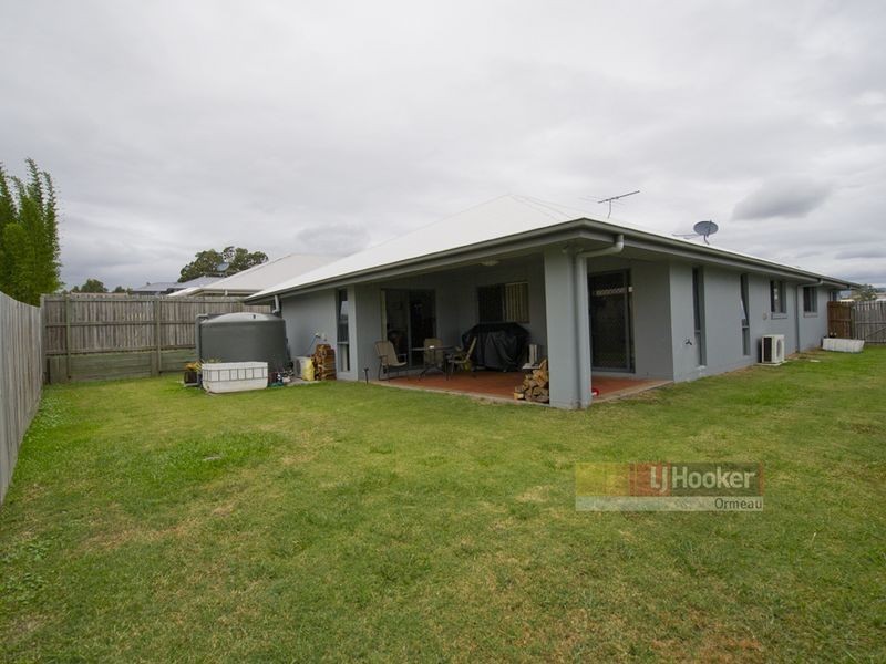 8 Hazelmere Cr, Ormeau QLD 4208