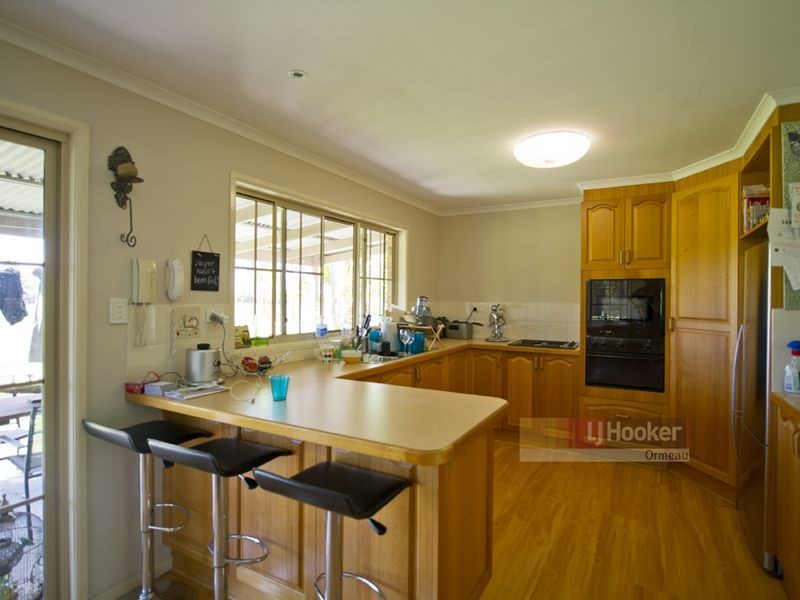 46 Sears Rd, Yatala QLD 4207
