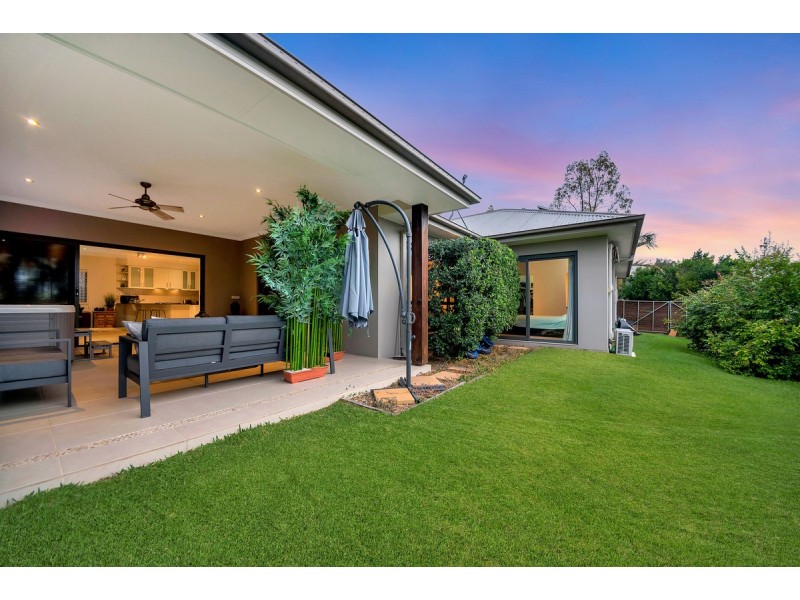 4 Cedarton Crescent, Ormeau QLD 4208