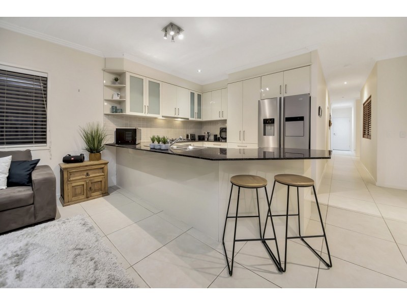 4 Cedarton Crescent, Ormeau QLD 4208