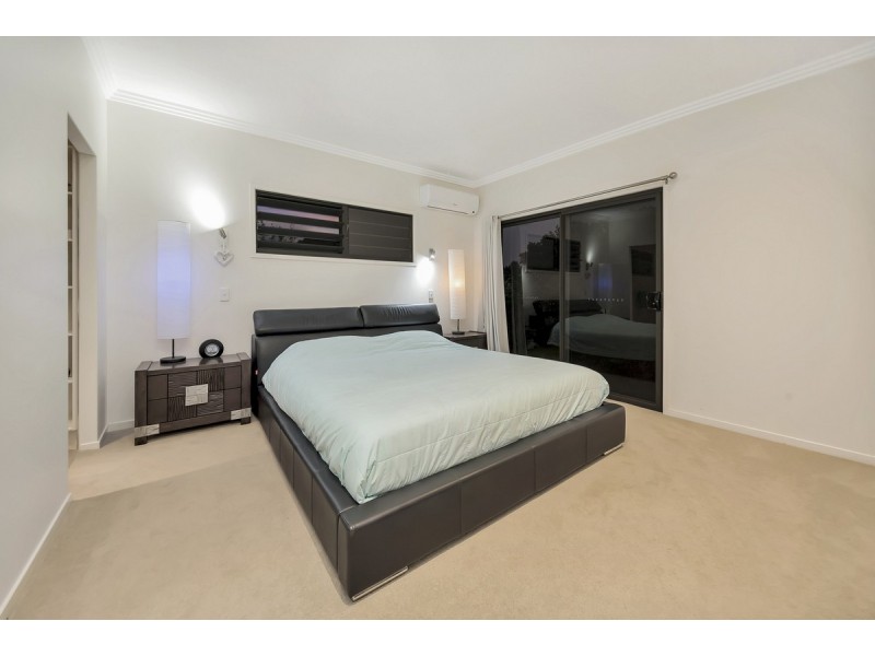 4 Cedarton Crescent, Ormeau QLD 4208