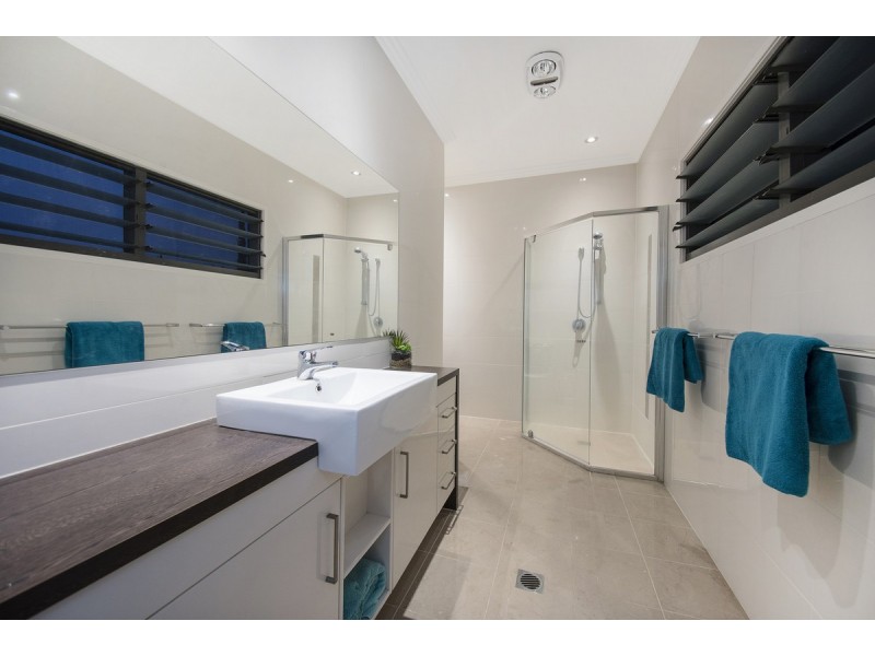 4 Cedarton Crescent, Ormeau QLD 4208