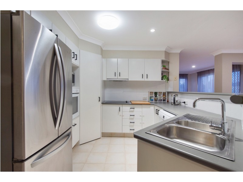 17 Bedivere Drive, Ormeau QLD 4208