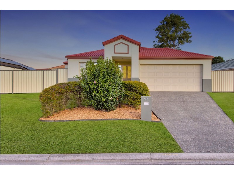 17 Bedivere Drive, Ormeau QLD 4208