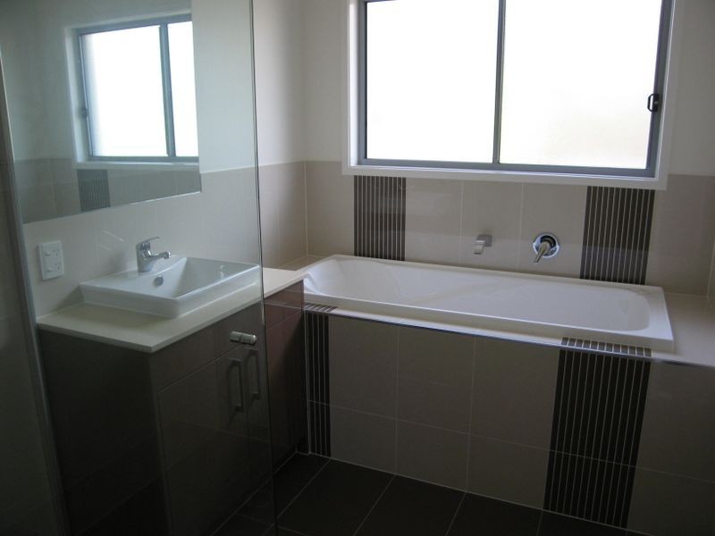 12 Stoney Creek Cct, Ormeau QLD 4208