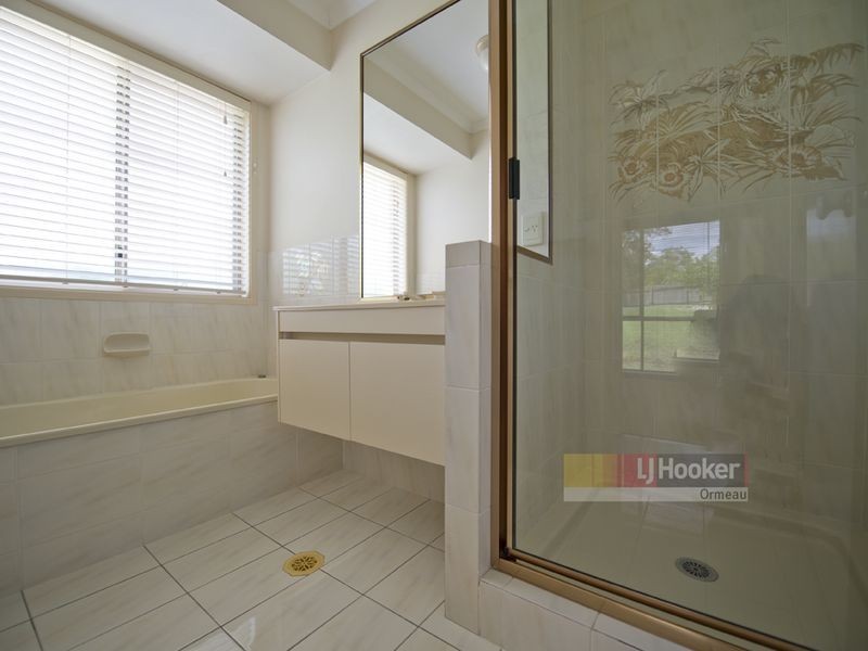 8 Phipps Pl, Ormeau QLD 4208