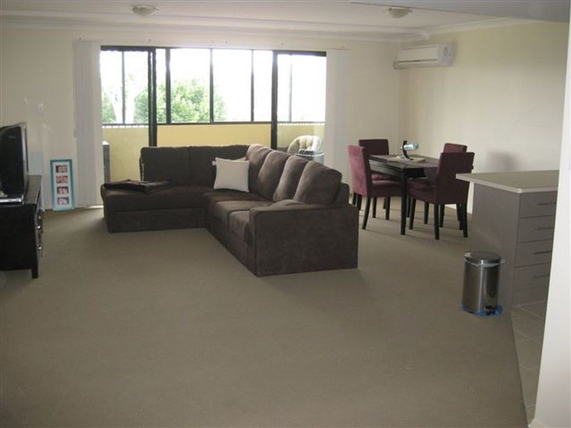 12/10-12 Syria Street, Beenleigh QLD 4207