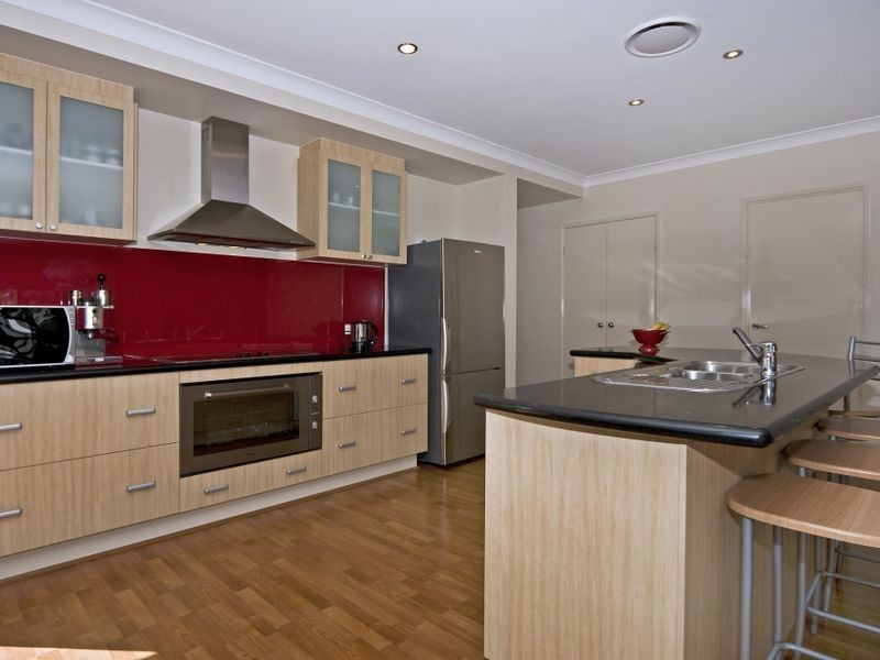 8 Tarella Ct, Ormeau QLD 4208